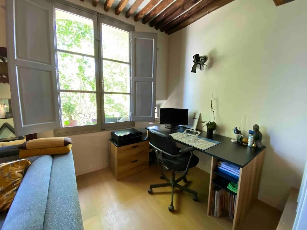 Apartment Les Precheurs Hideaway, Chic Retreat In Aix Historic Heart France