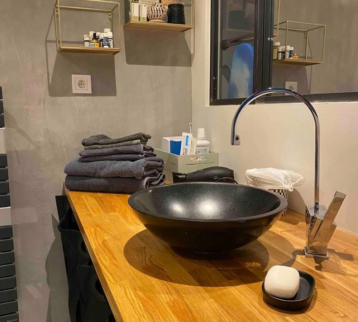 Apartment Les Precheurs Hideaway, Chic Retreat In Aix Historic Heart