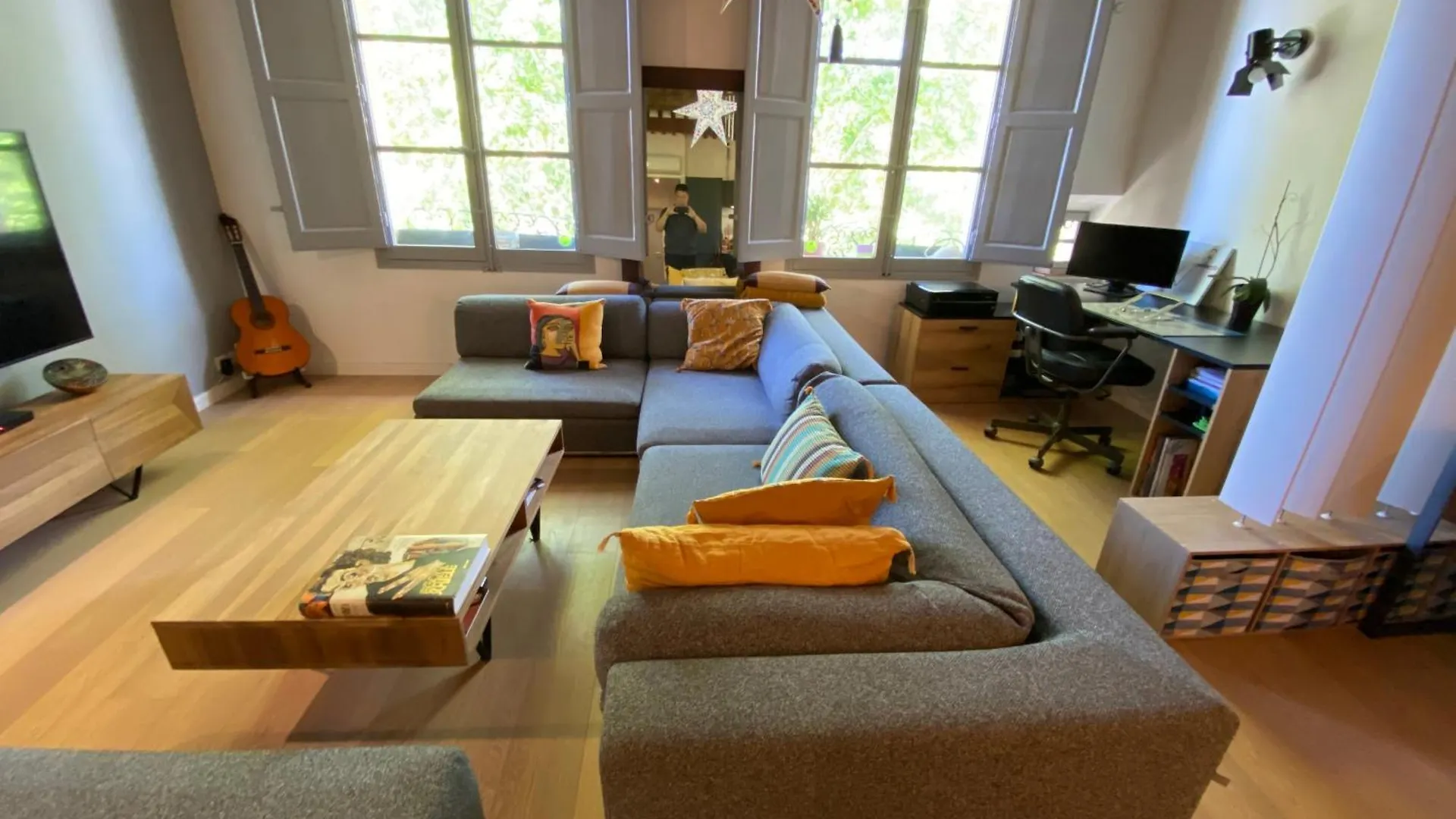 Apartment Les Precheurs Hideaway, Chic Retreat In Aix Historic Heart France