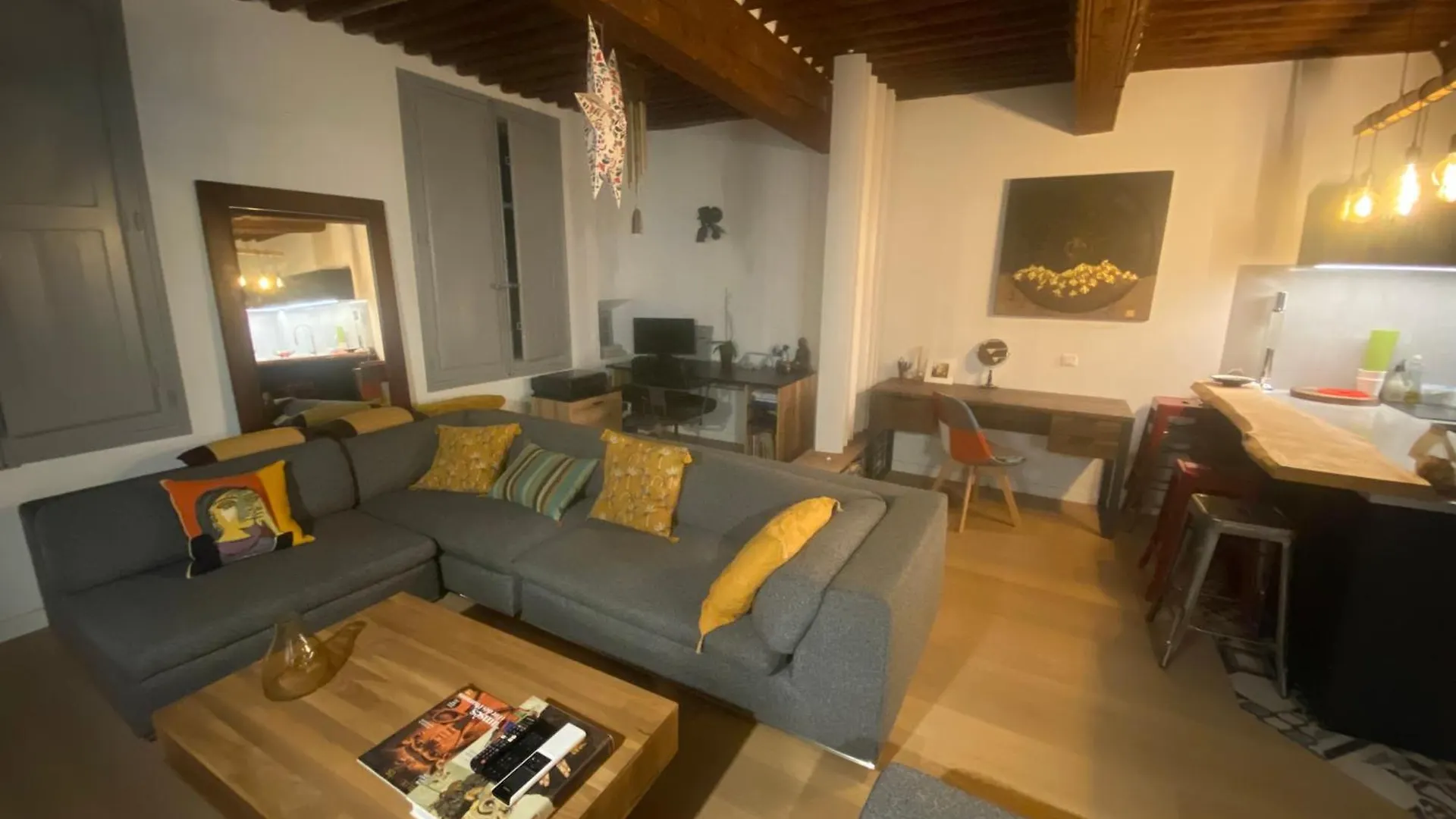 Apartment Les Precheurs Hideaway, Chic Retreat In Aix Historic Heart
